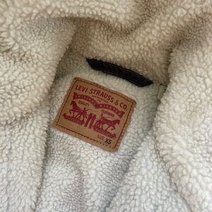 Levi’s corduroy Sherpa jacket